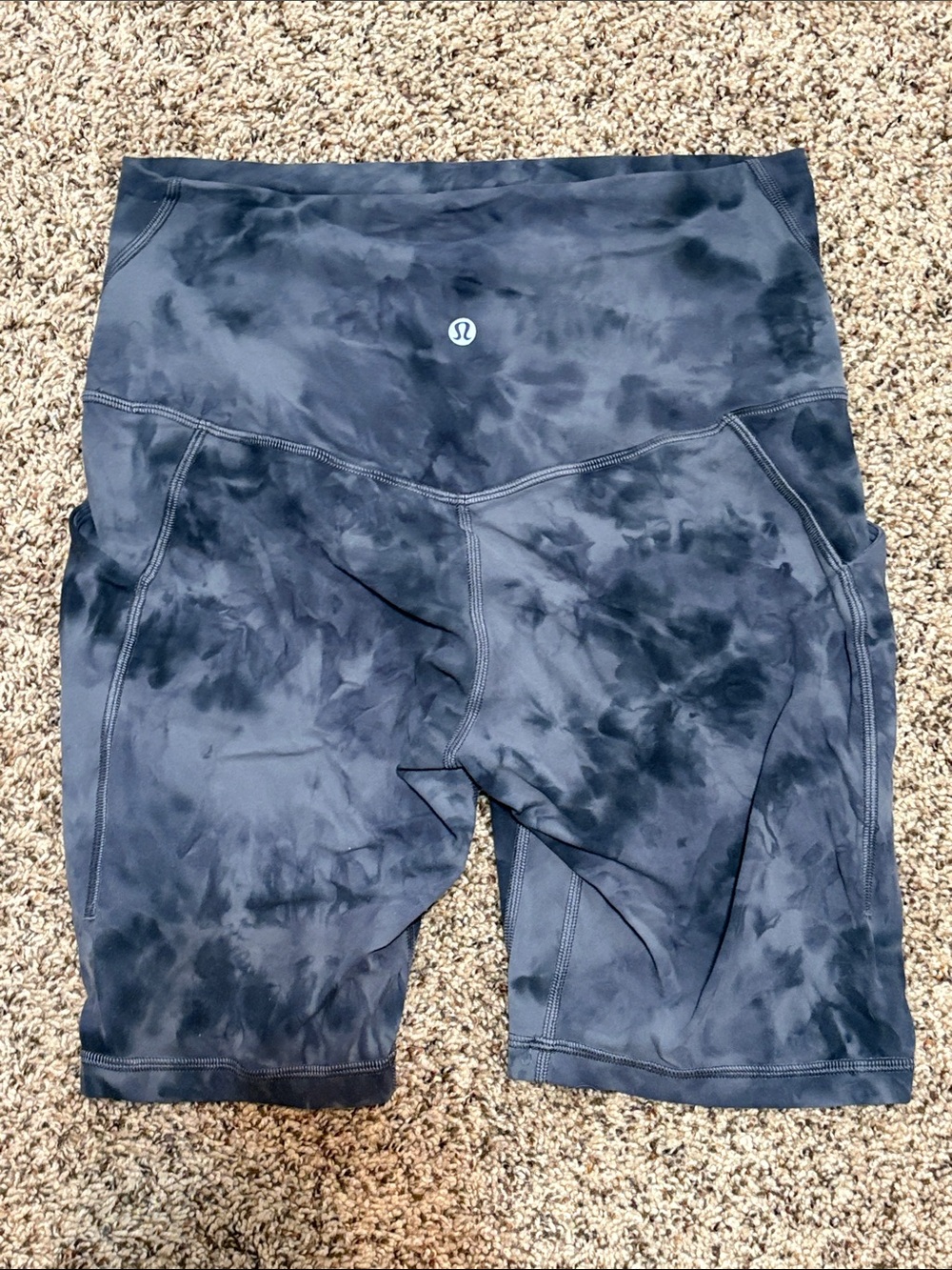 Lululemon Grey Tie Dye Align Shorts Size 8 High Waist ✨GUC Soft & Cute - Picture 5 of 7